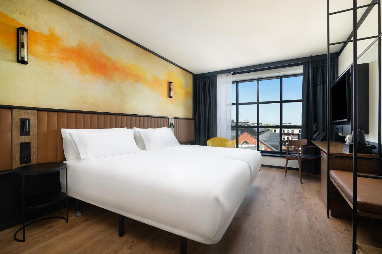 Barcelo Warsaw Powisle Hotell Exteriör bild